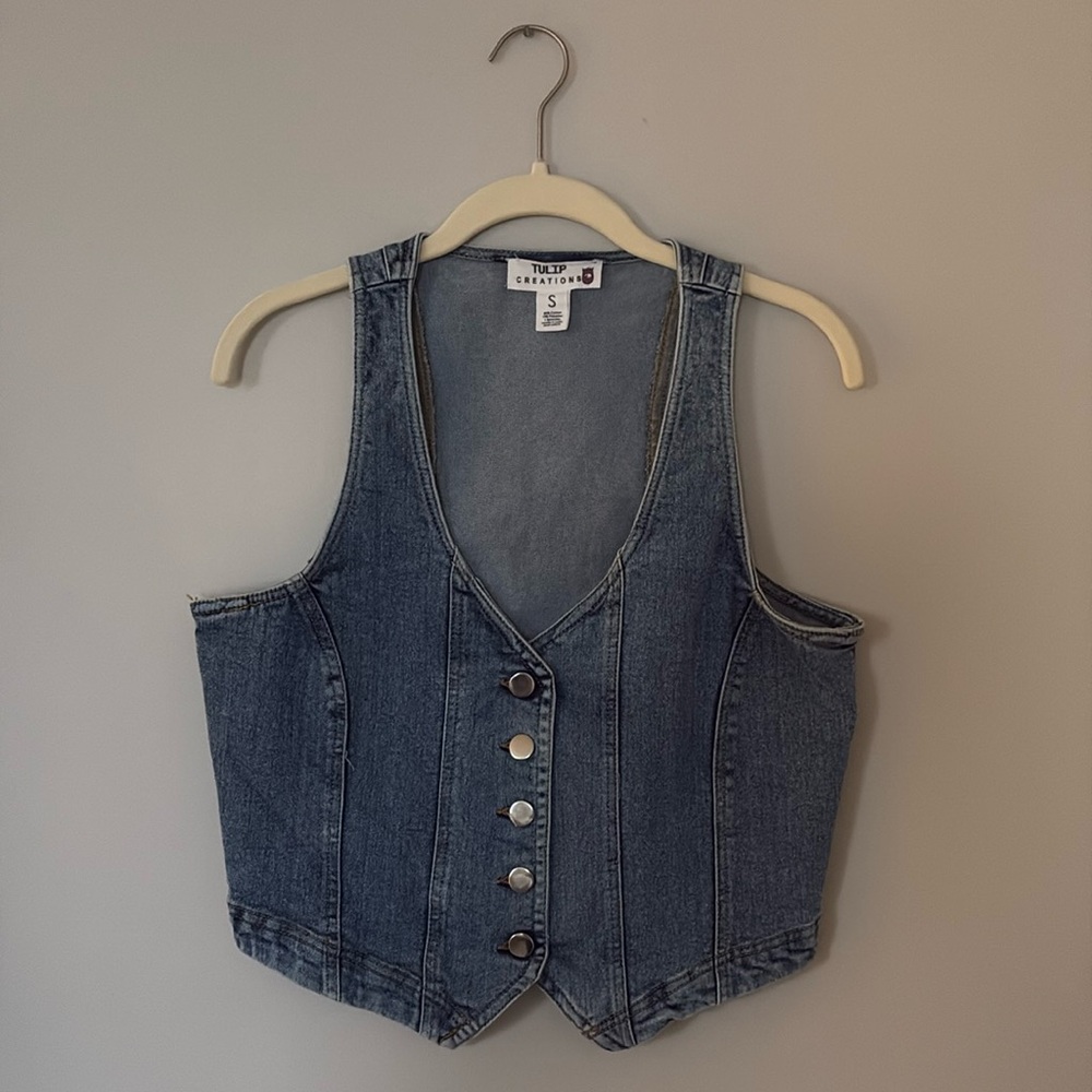 Jean vest, medium wash